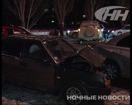 В  центре Екатеринбурга, засмотревшись на одно ДТП, водитель допустил другое: две «Лады», две Toyota разбиты, один человек в больнице